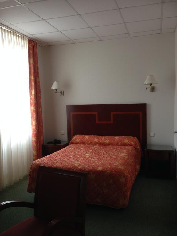 Hotel Union Sarreguemines Esterno foto