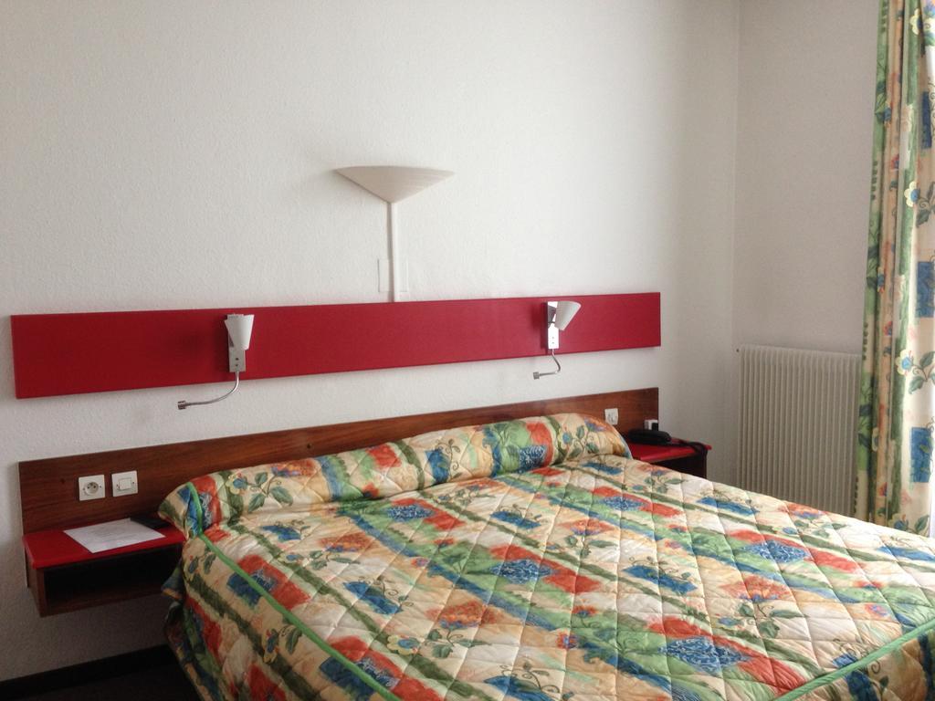 Hotel Union Sarreguemines Esterno foto