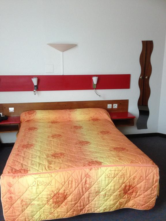 Hotel Union Sarreguemines Esterno foto