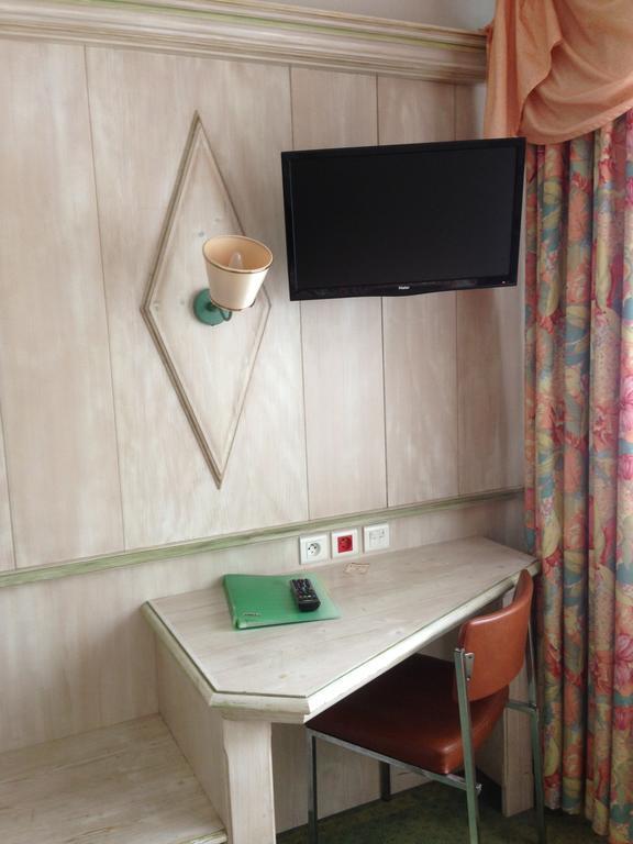 Hotel Union Sarreguemines Esterno foto