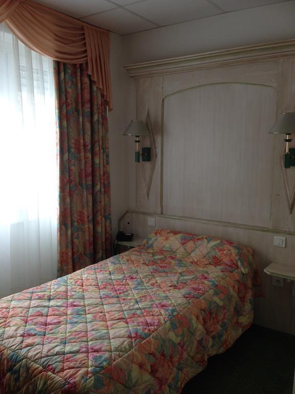 Hotel Union Sarreguemines Esterno foto