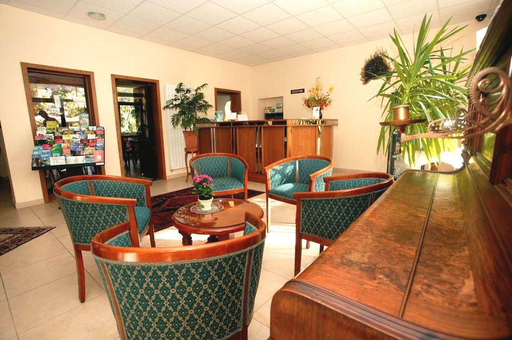Hotel Union Sarreguemines Esterno foto