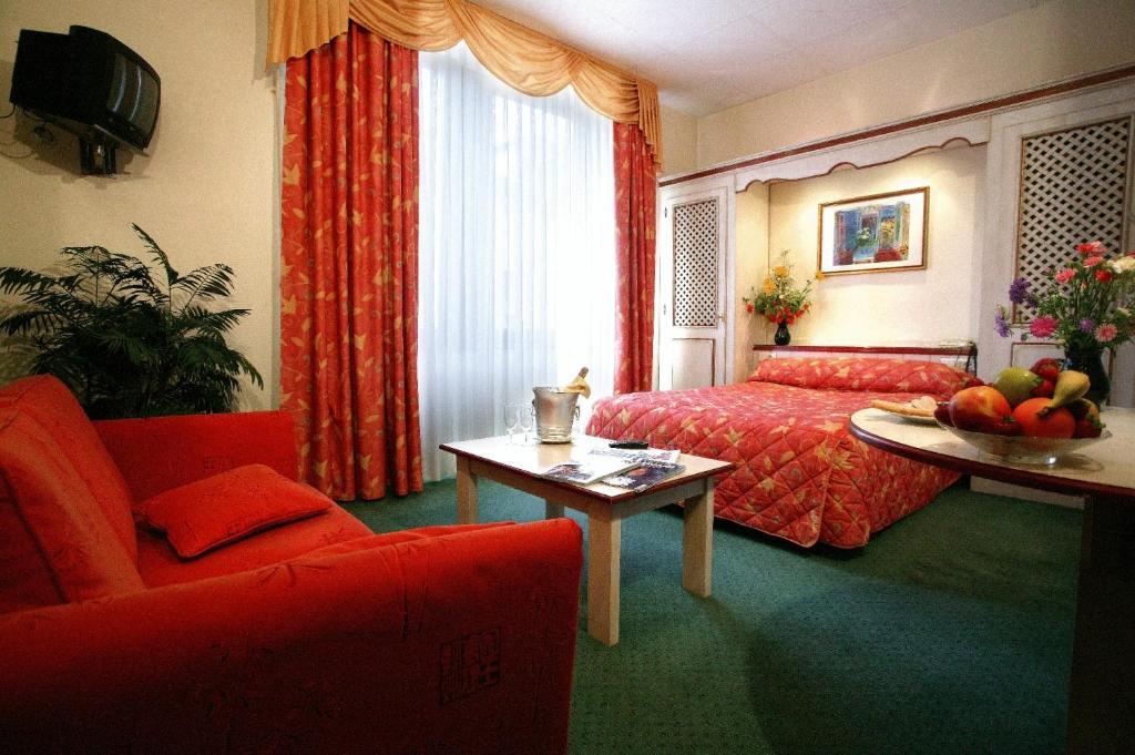 Hotel Union Sarreguemines Esterno foto
